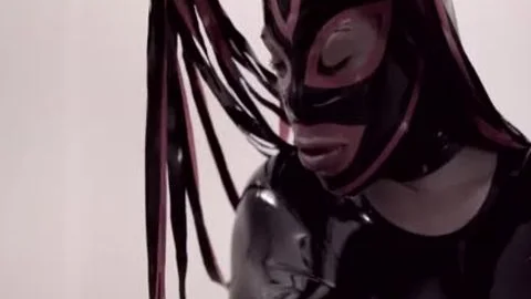 shemale In Latex Bodysuit