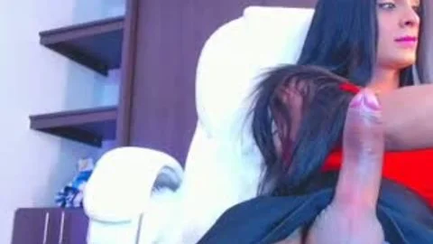 latina tranny Handling Her big weenie