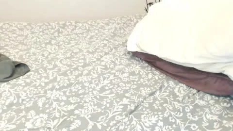 Little Paradise Masturbate And sperm