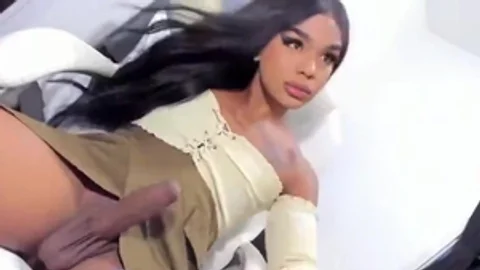 tranny Ladyboy Jerking cam