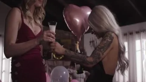 kinky Ts Beauty Casey Kisses Sucks Stepsis Evas Shecock