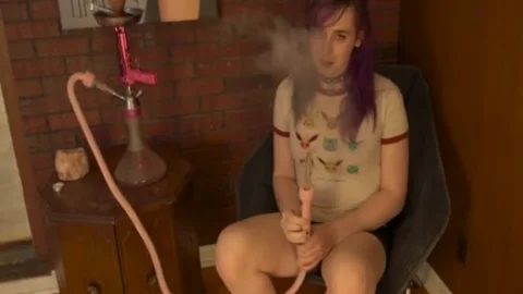NERDY TRANS STONER GIRLFRIEND SMOKING HOOKAH IN lingerie while JACKING OFF