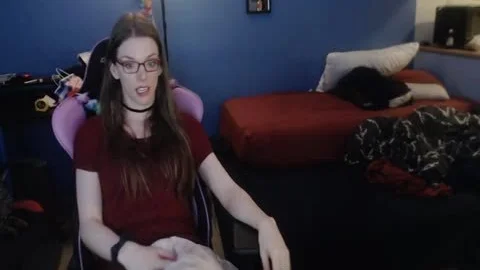 that babe Needs both Hands To Handle Her Anaconda