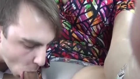 Ts chick Takes Car Sex