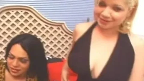 busty tranny copulates busty girl