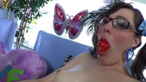 Transsexualangel.com - European Stefani Special masturbating