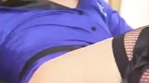 pretty Crossdresser Love pooper