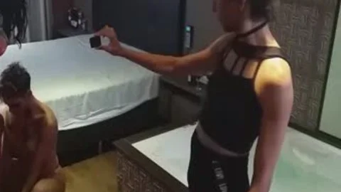 Chamei Minha Amiga Magaly Vaz Para Fazer Um movie Porno Delicioso Para UM CLIENTE, Duas Cavalonas Brincando E Fudendo.   Sabrina Prezotte